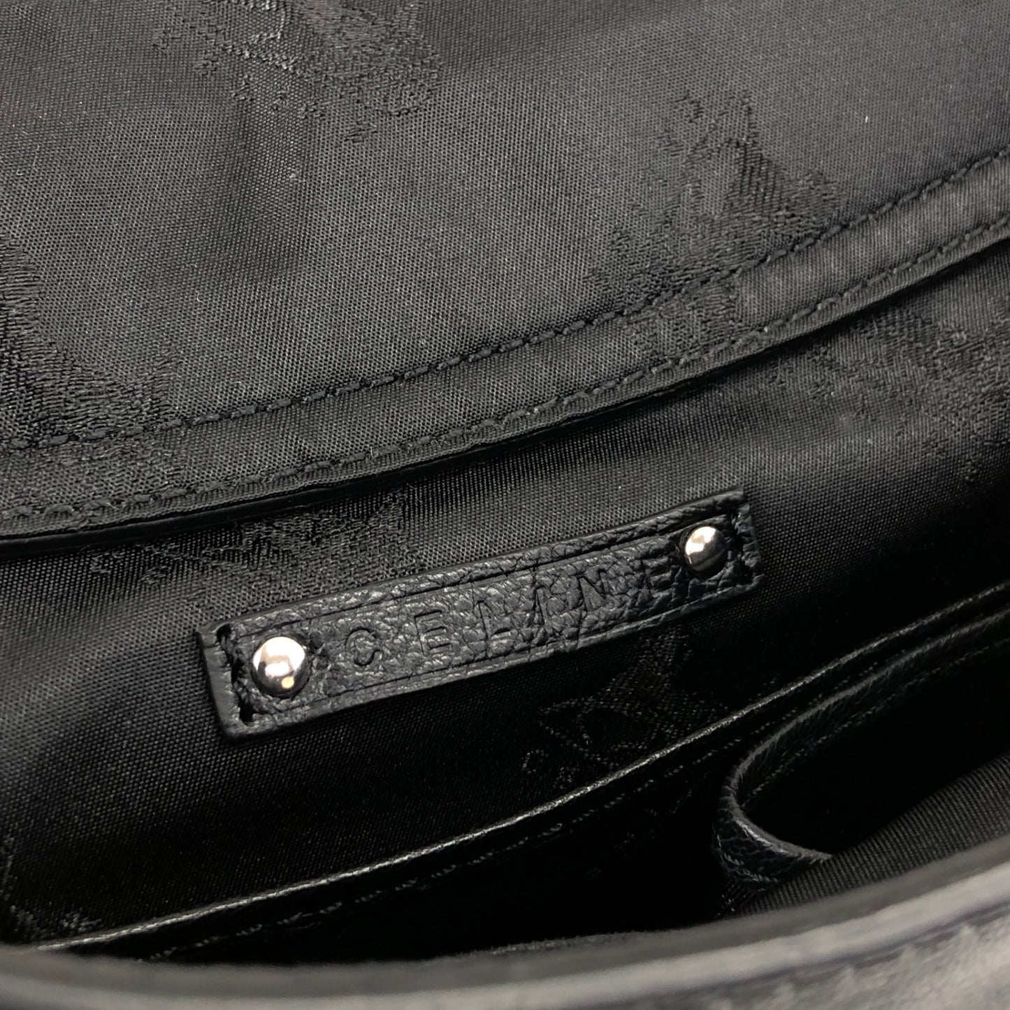 CELINE Horse Carriage Shoulder bag Black Vintage 6inwsp