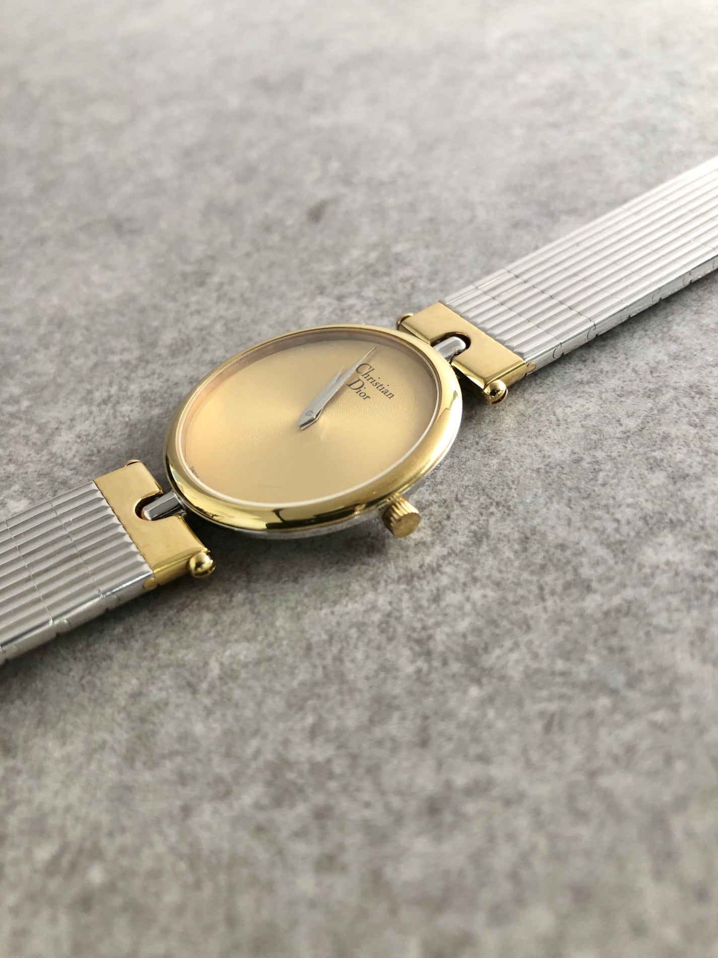 Christian Dior Logo Quartz Watch Silver 3026 Vintage sxevgu