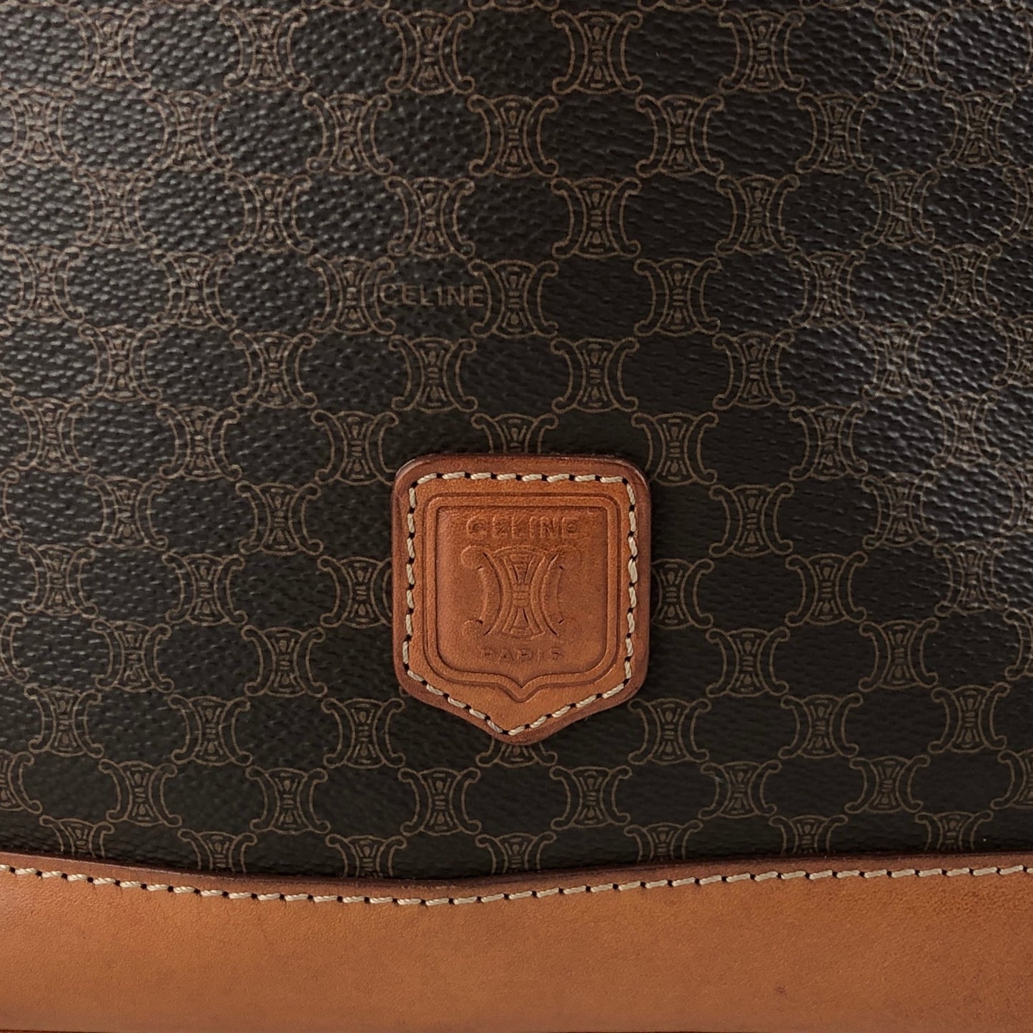 CELINE Macadam Blason Drawstring Shoulder bag Brown Vintage 8s5hbf