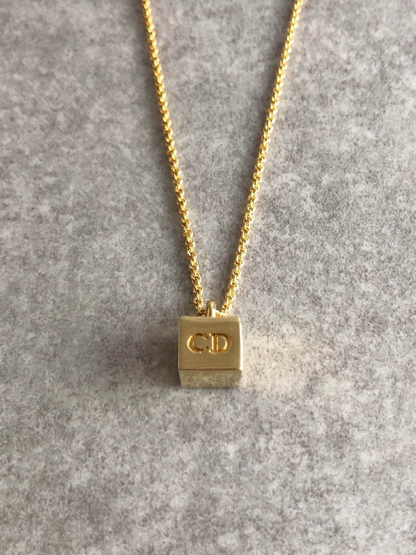 Christian Dior CD Logo Cube Necklace Gold Vintage uue8e6
