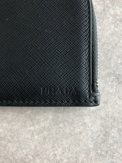 PRADA Logo Embossed Wallet Black Vintage darw4w
