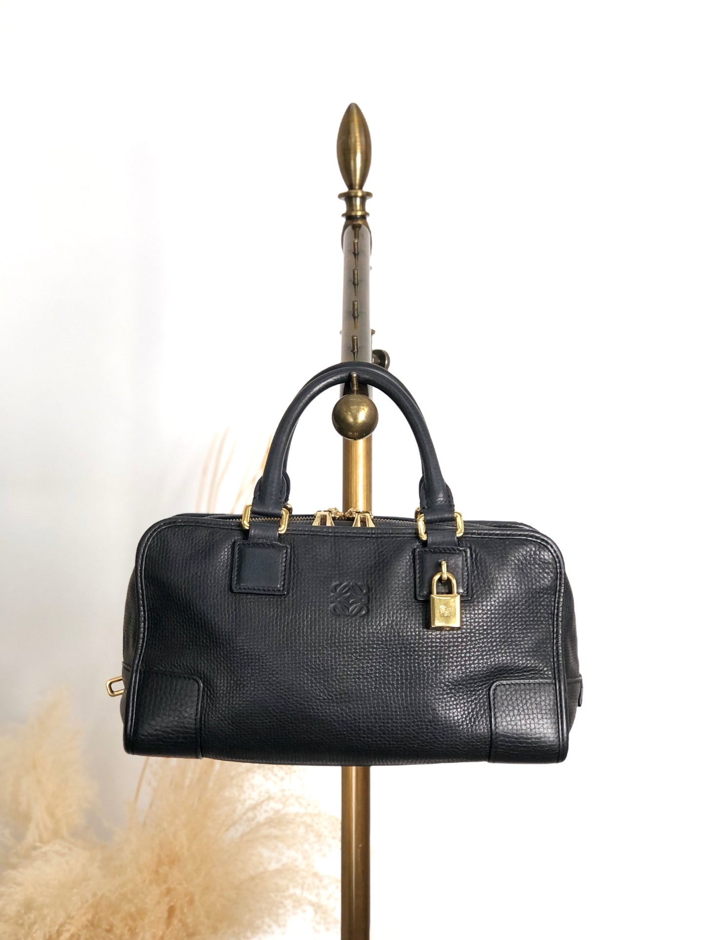 LOEWE Amazona28 Anagram Handbag Boston bag Black Vintage n43dbr