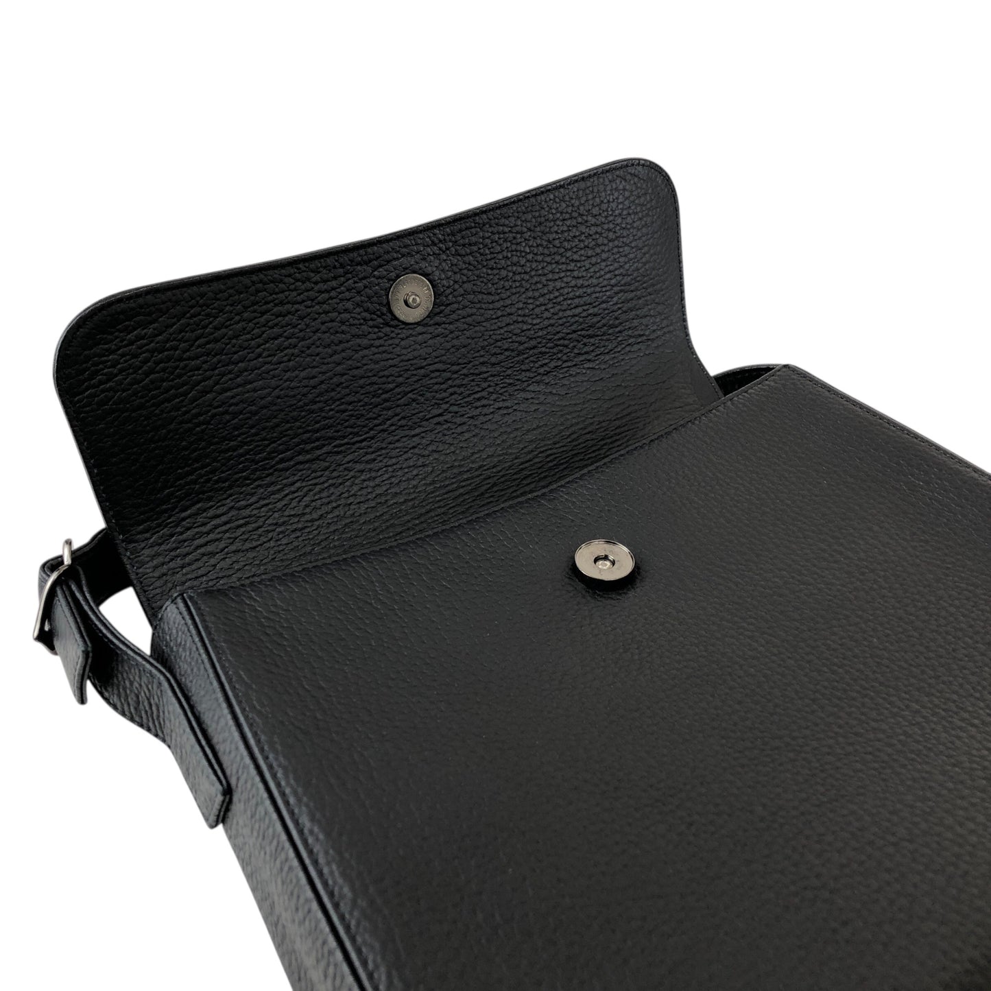 Yves Saint Laurent Logo Shoulder bag Black Vintage vgm3f4