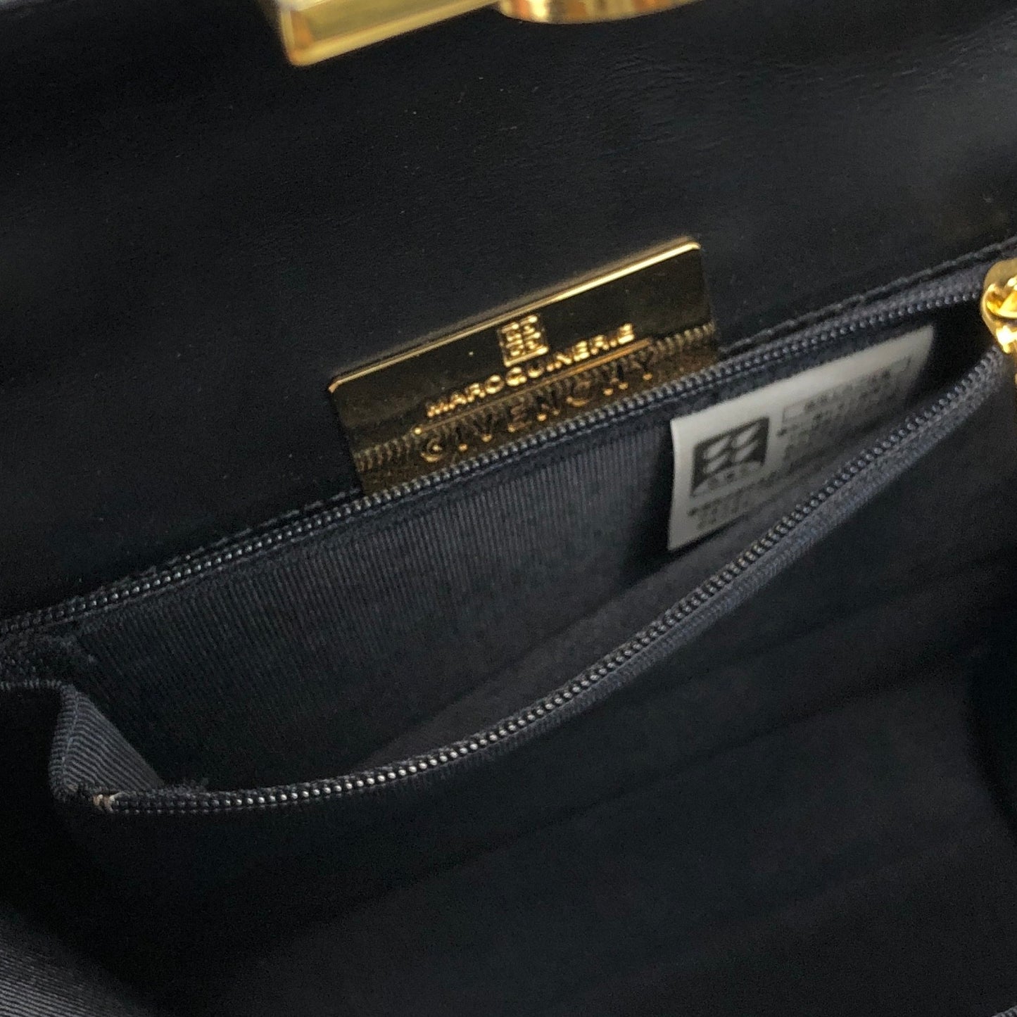 GIVENCHY 4G Handbag Black Vintage bmaim2