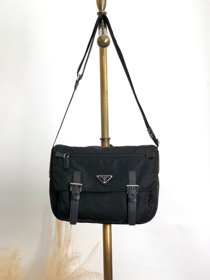 PRADA Triangle Logo Shoulder bag Black Vintage c3szxv