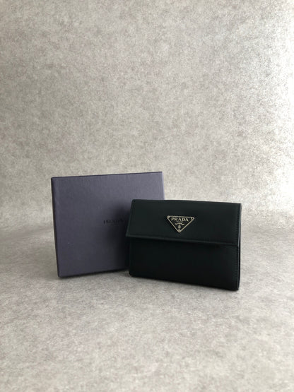 PRADA Tessuto Triangle Logo Trifold Wallet Black Vintage 6bx7gk