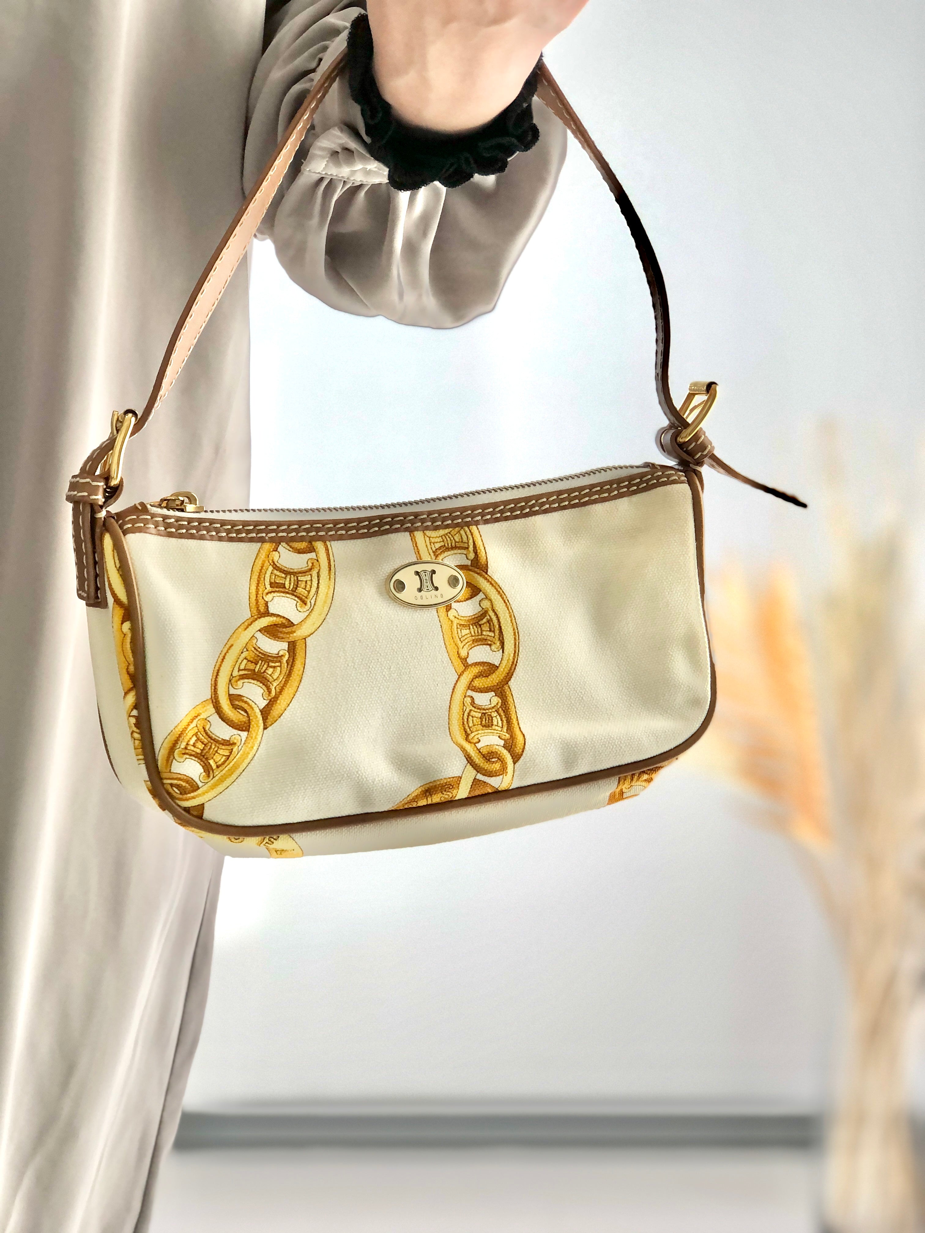 セリーヌ　ヴィンテージ　ハンドバッグ CELINE Blason Canvas Leather Handbag White Vintage vzzbsd
