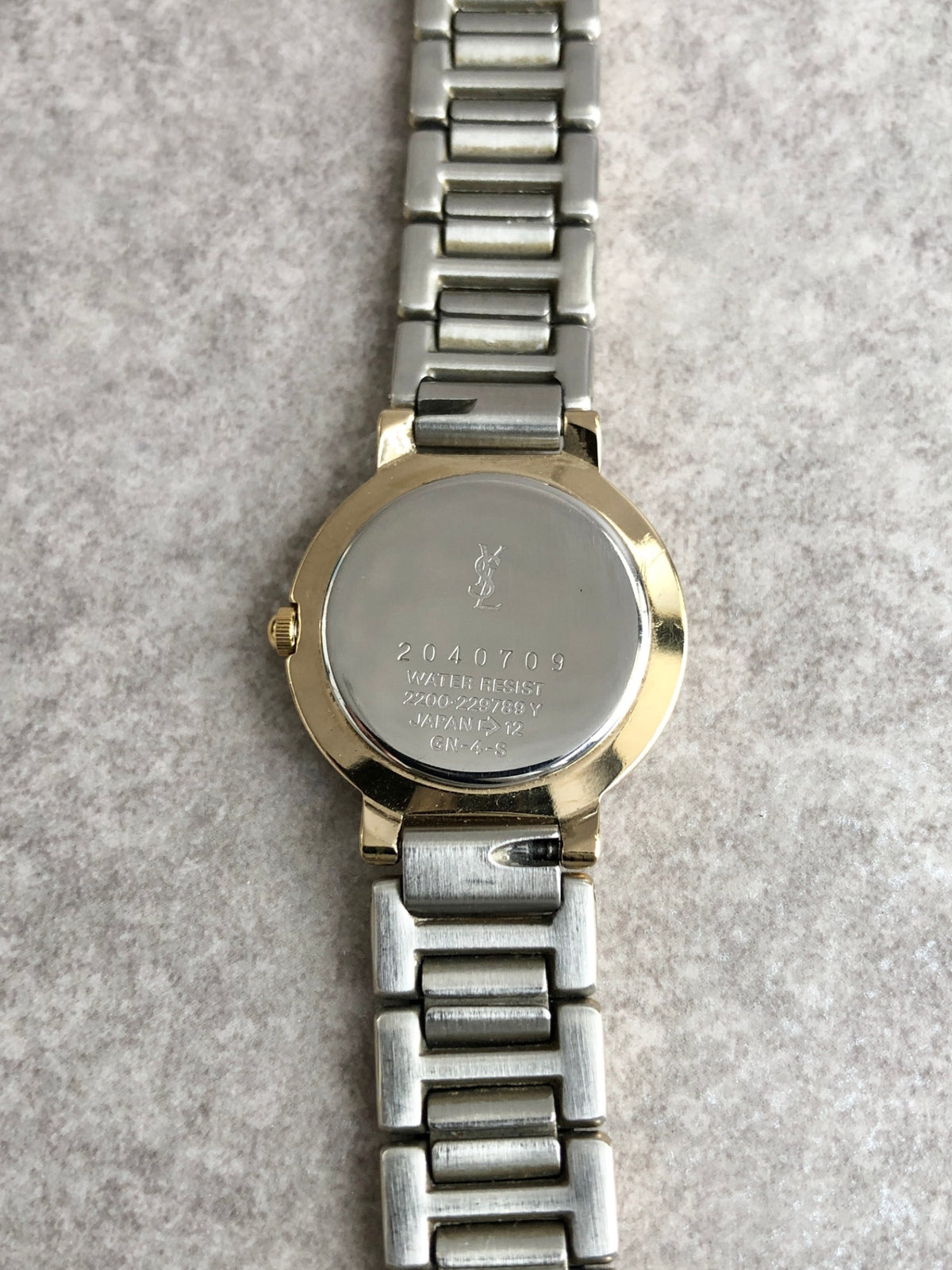 Yves Saint Laurent Quartz Watch Silver Gold 2200-229789Y Vintage ss777s