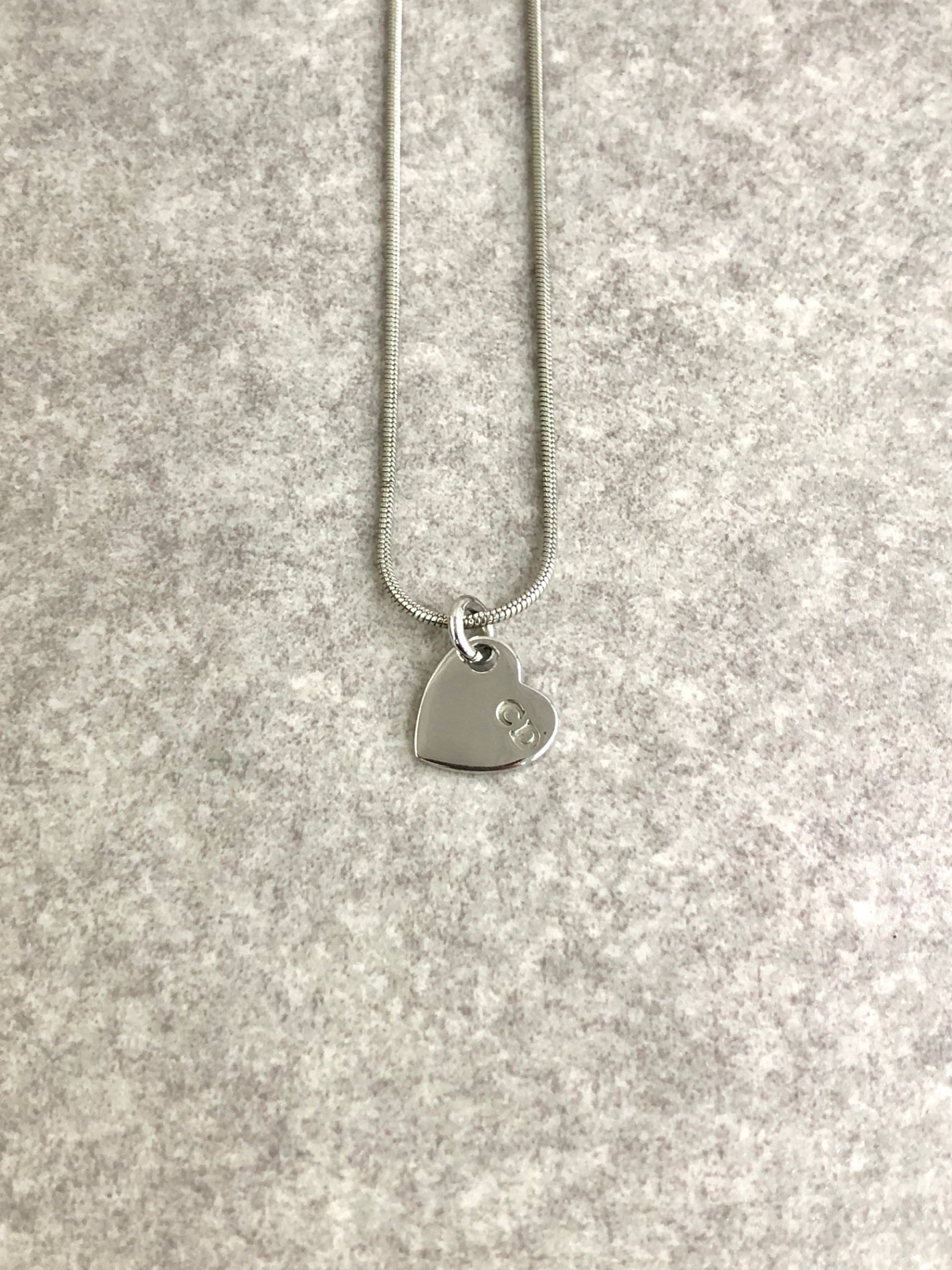 Christian Dior CD Logo Heart Motif Necklace Silver Vintage 2f2nrz