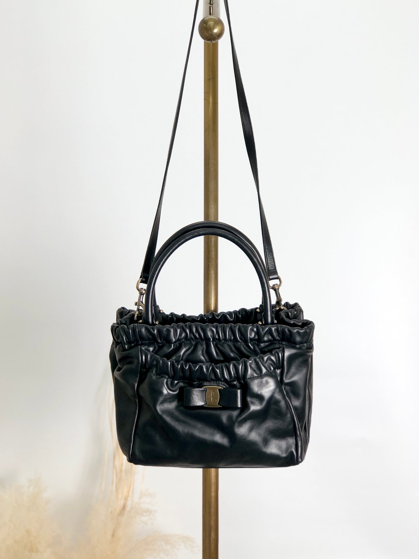 Salvatore Ferragamo Vala 兩用包 手提包 肩背包 黑色 復古 ax3kha