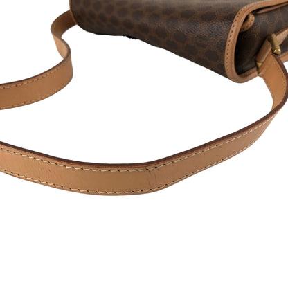CELINE Macadam Circle Logo Shoulder bag Brown Vintage 4ks7pb
