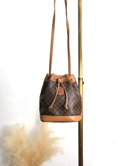 CELINE Macadam Blason Drawstring Shoulder bag Brown Vintage wt5bvk