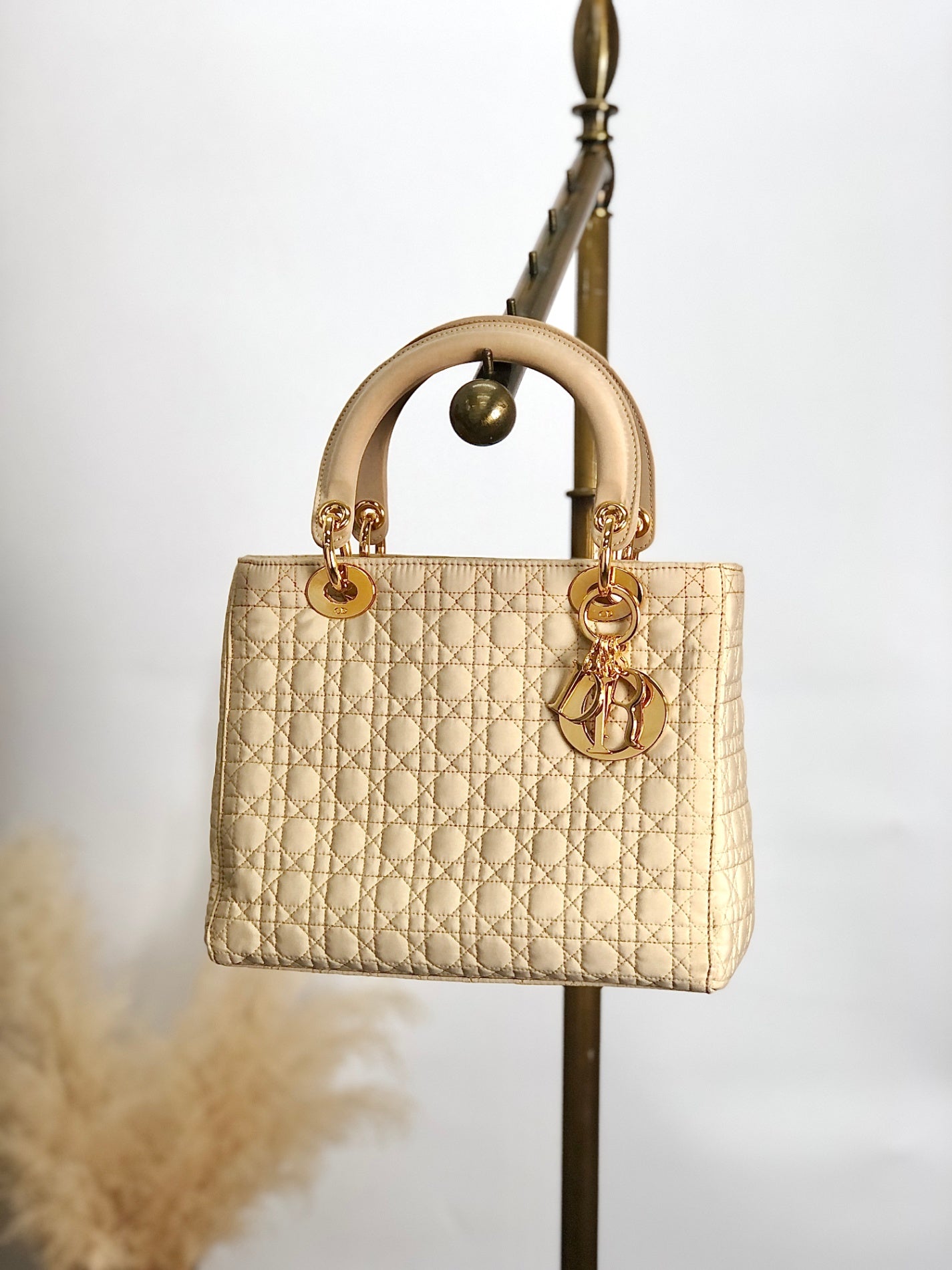 Christian Dior Lady Dior Cannage Handbag Beige Vintage svgryv