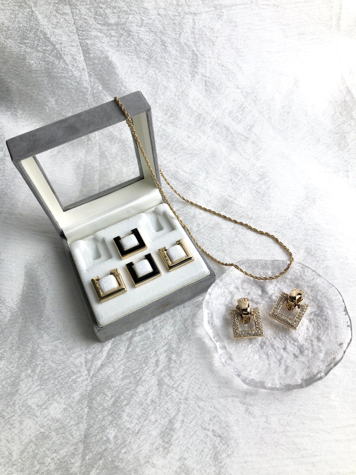 Christian Dior Rhinestone Necklace Earrings Gold Vintage kzzjhg