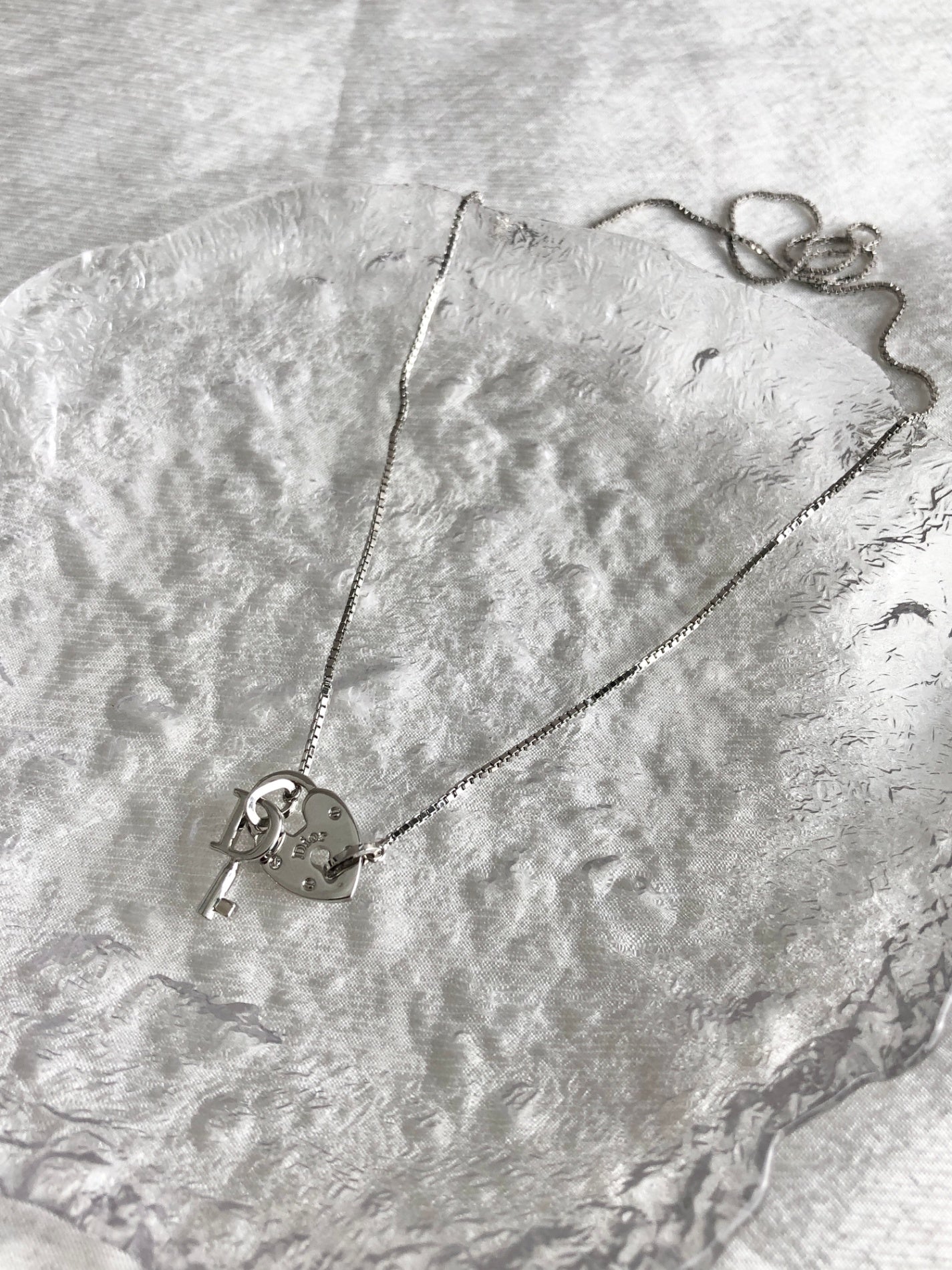 Christian Dior Heart Motif Necklace Silver Vintage kny3x7