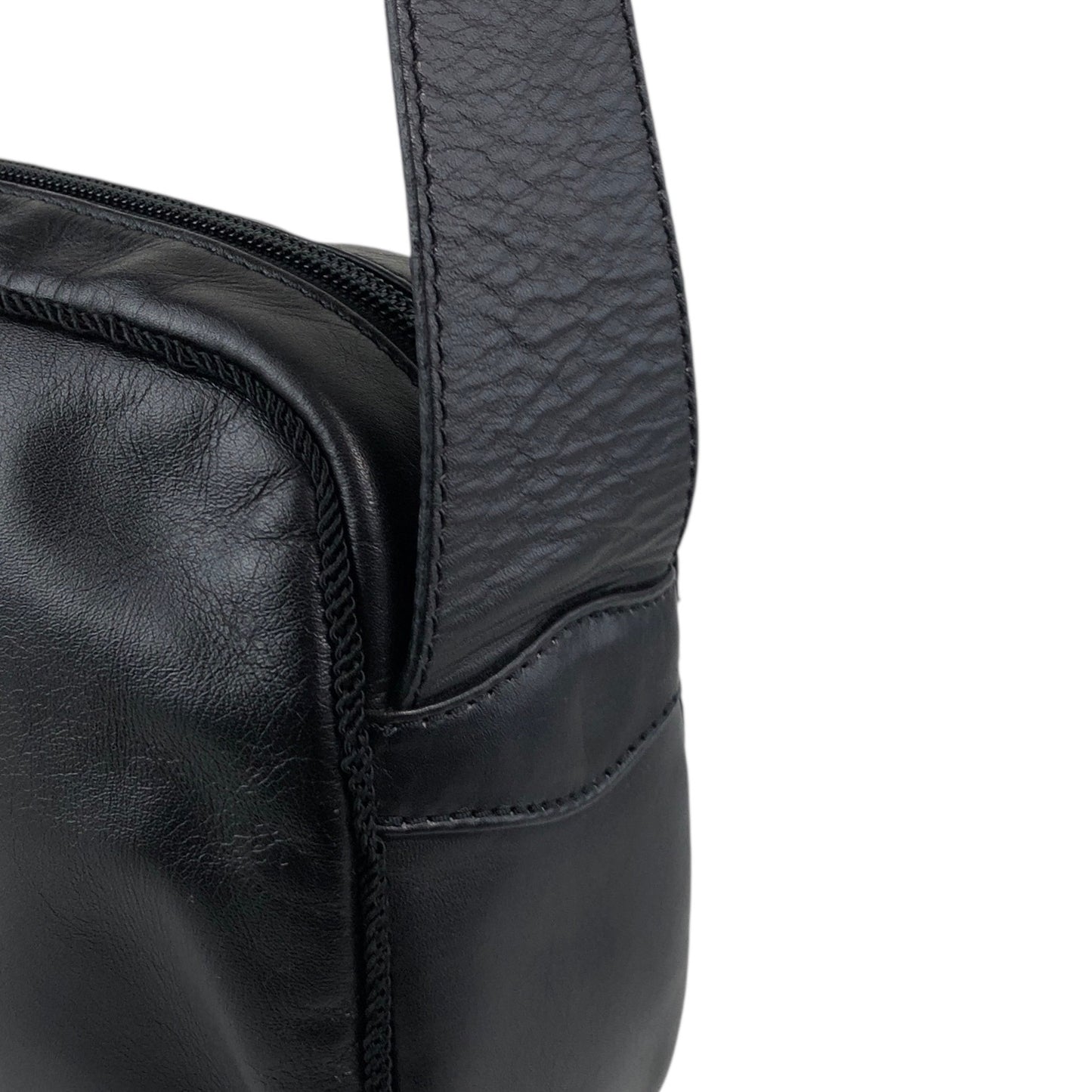 Christian Dior Logo Embossed Tassel Shoulder bag Black Vintage nvdfjx