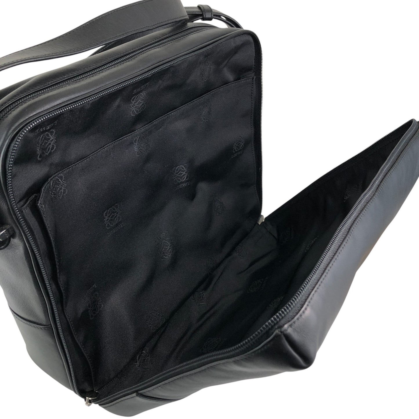LOEWE Anagram Shoulder bag Black Vintage irfme7
