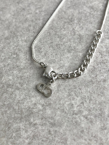 Christian Dior Logo Motif Necklace Silver Vintage g857nc
