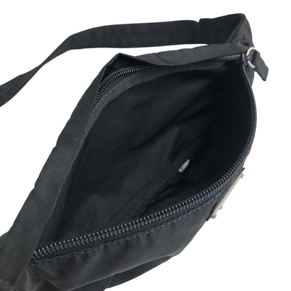 PRADA 三角形標誌斜背包 單肩包 黑色 復古 agzse3