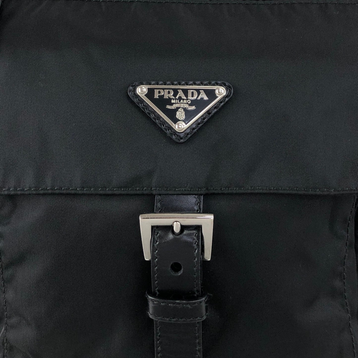 PRADA Tessuto Triangle Logo Front Buckle Shoulder bag Black Vintage 6dj6hu