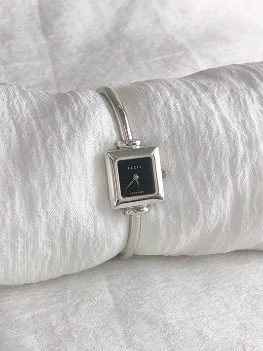 GUCCI Quartz Watch Silver 1900L Vintage 7s3xa3
