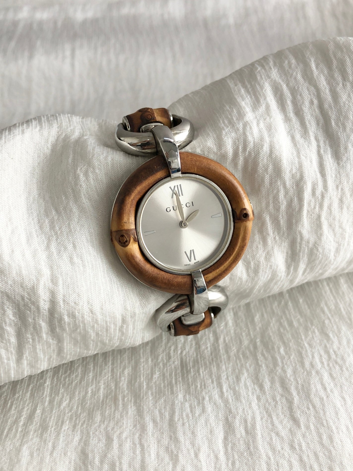 GUCCI Bamboo Logo Quartz Watch Silver132.4  Vintage 6bk2ey