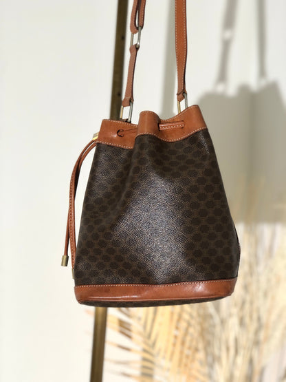 CELINE Macadam Leather Drawstring Small Shoulder bag Brown Vintage v3kt7s