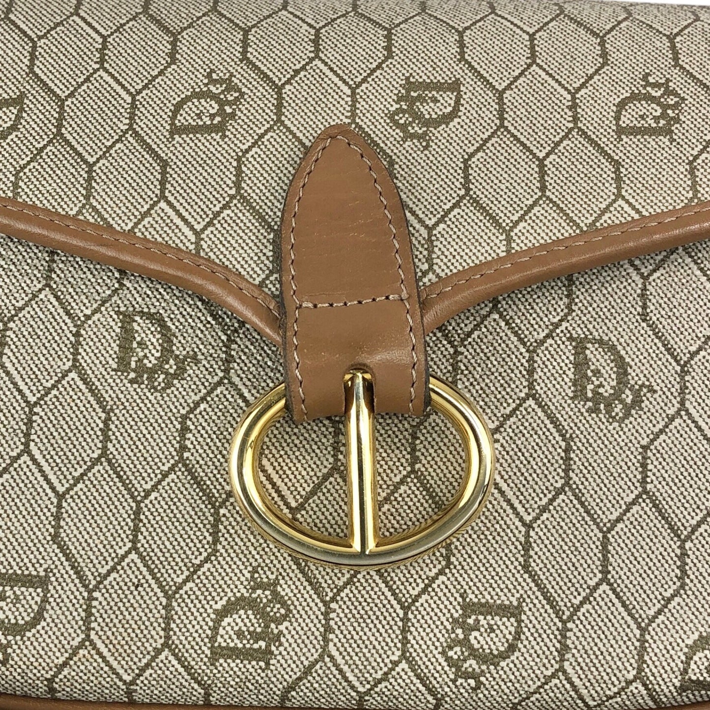 Christian Dior Honeycomb Pattern Shoulder bag Beige Vintage wvwdbt