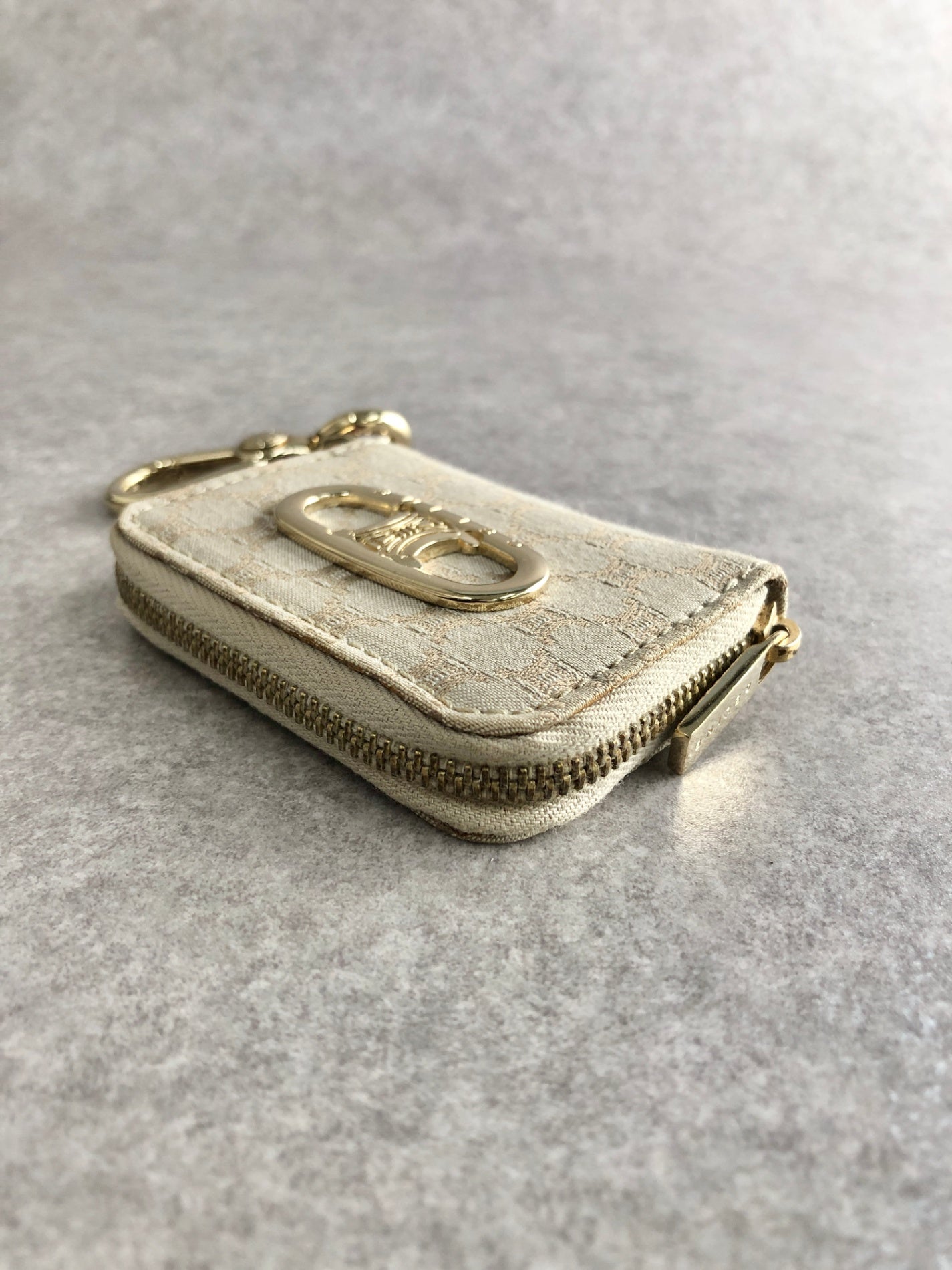 CELINE Triomphe Blason Coin Purse Beige Vintage nrkpks