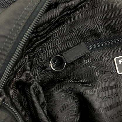 PRADA Tessuto Triangle Logo Totebag Black Vintage f5d8z2