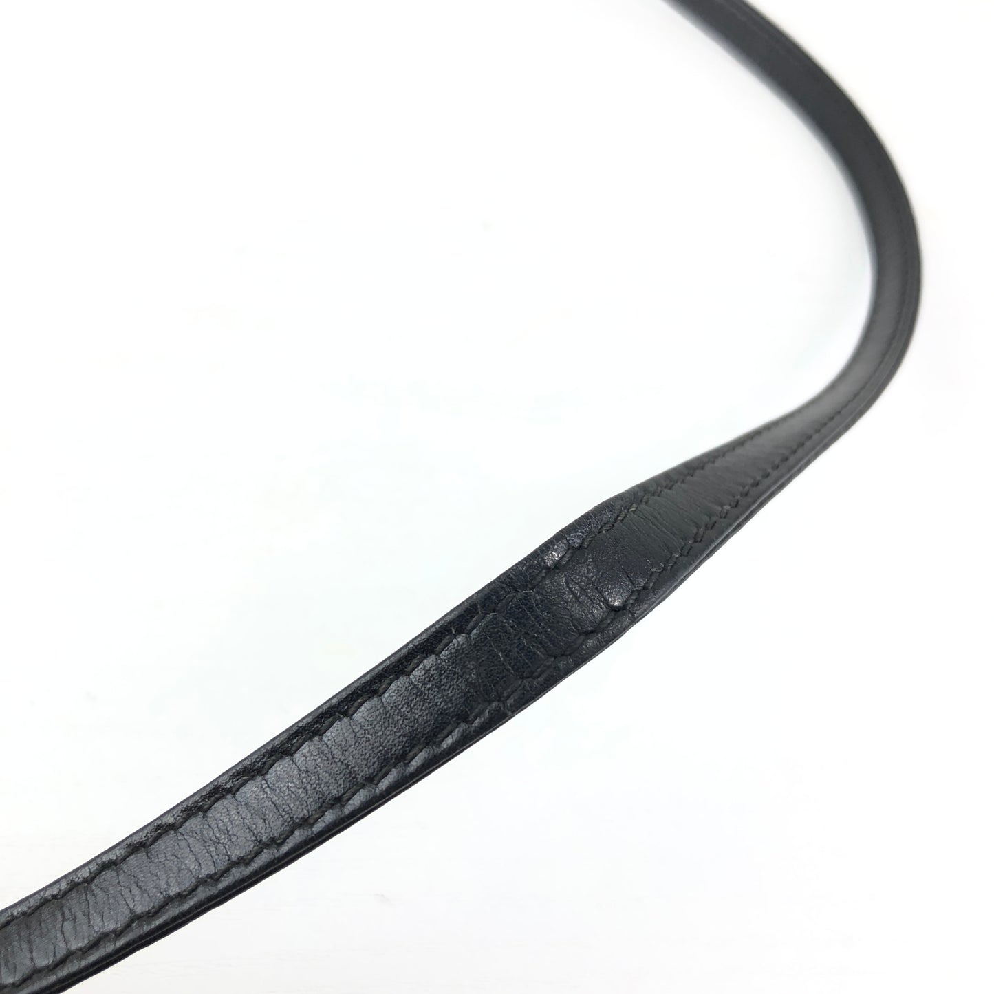 GUCCI Logo Metal Clasp Small Shoulder bag Black Vintage cepe4m