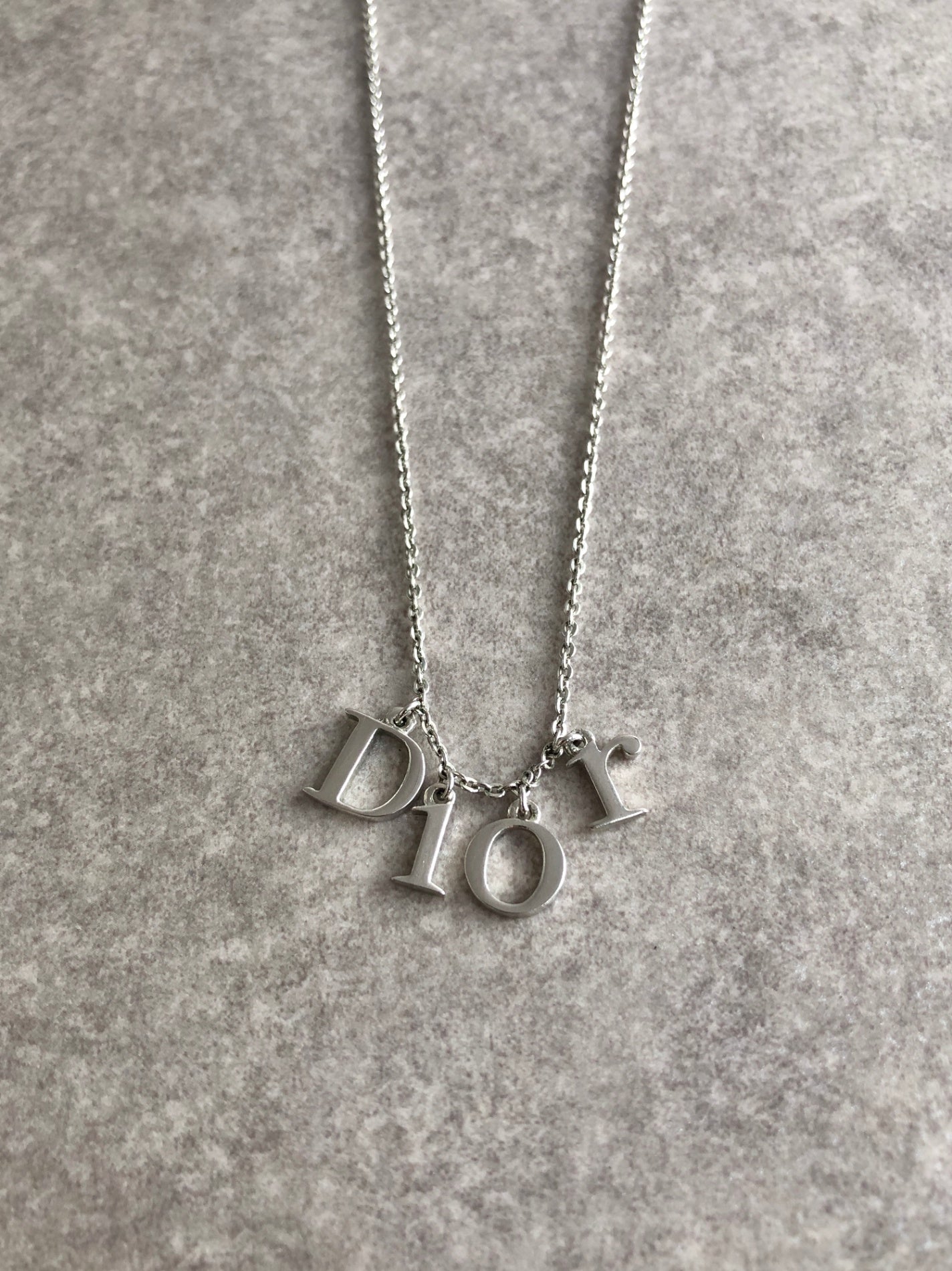Christian Dior Logo Charm Necklace Silver Vintage fpf7en