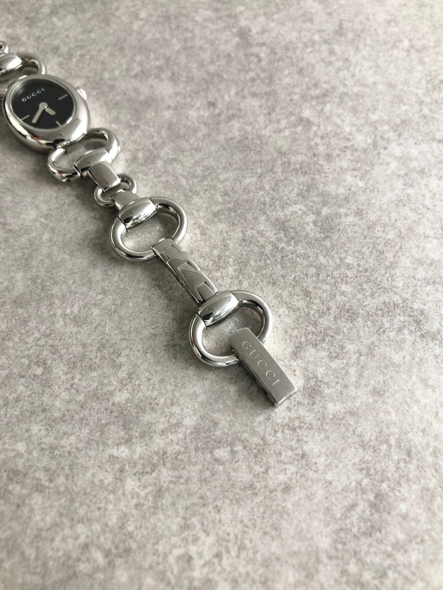 GUCCI Logo Quartz Watch Silver 118 Vintage szaysz
