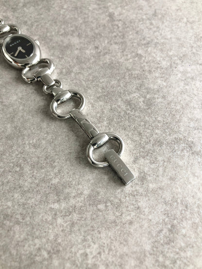 GUCCI Logo Quartz Watch Silver 118 Vintage szaysz