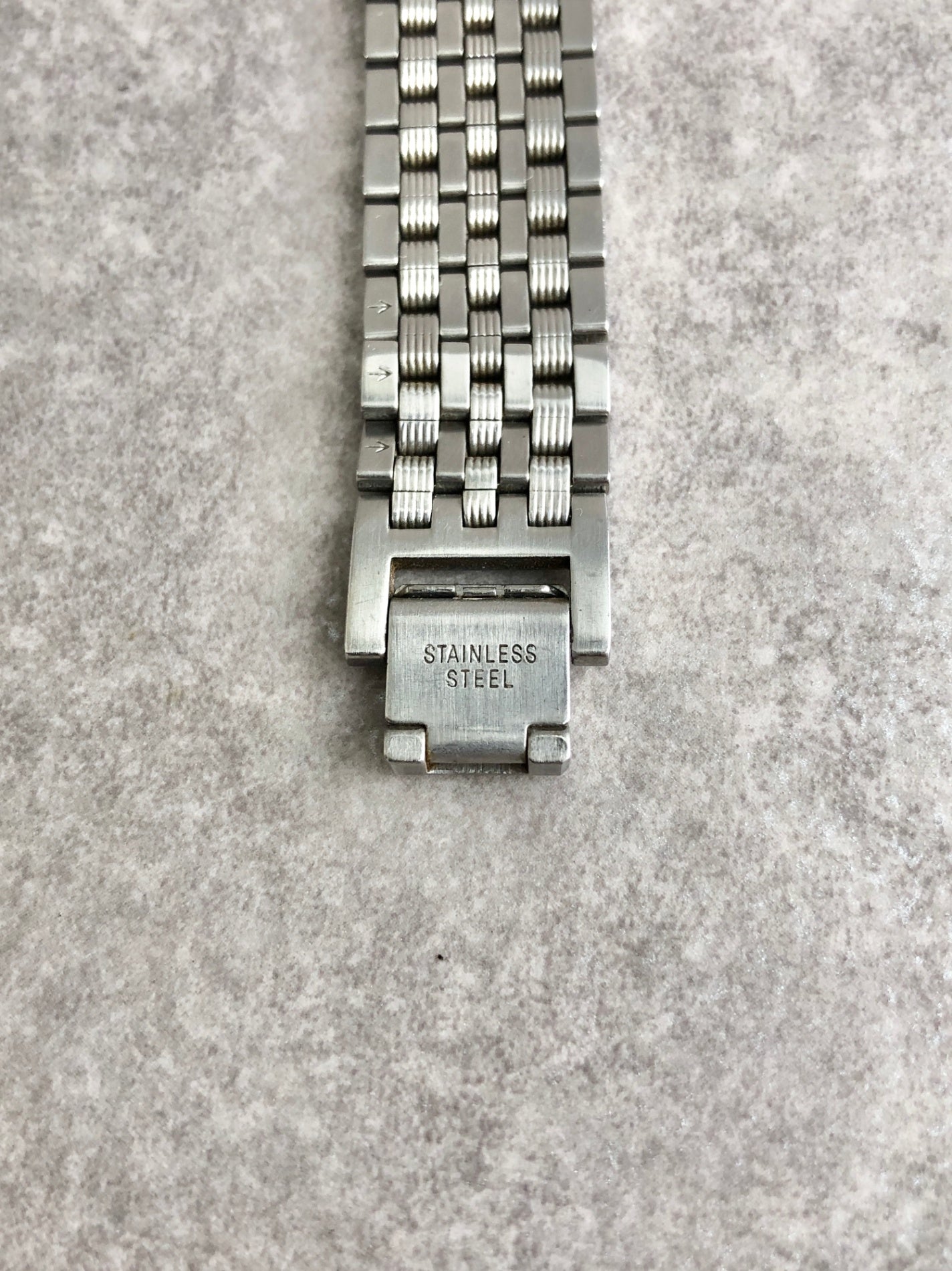 Yves Saint Laurent Quartz Watch Silver 4625-E67803 Vintage 7kg3d6
