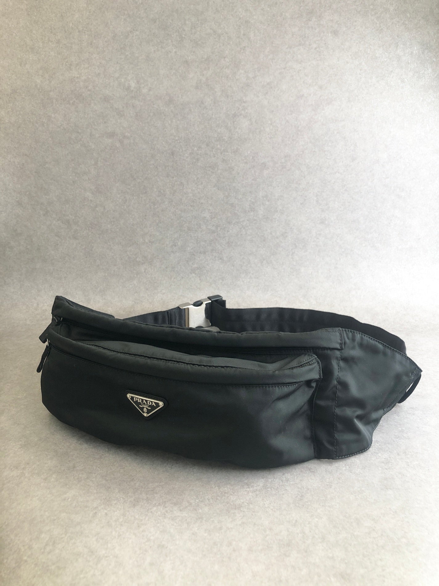 PRADA Tessuto Triangle Logo Sling bag Black Vintage ty7usc