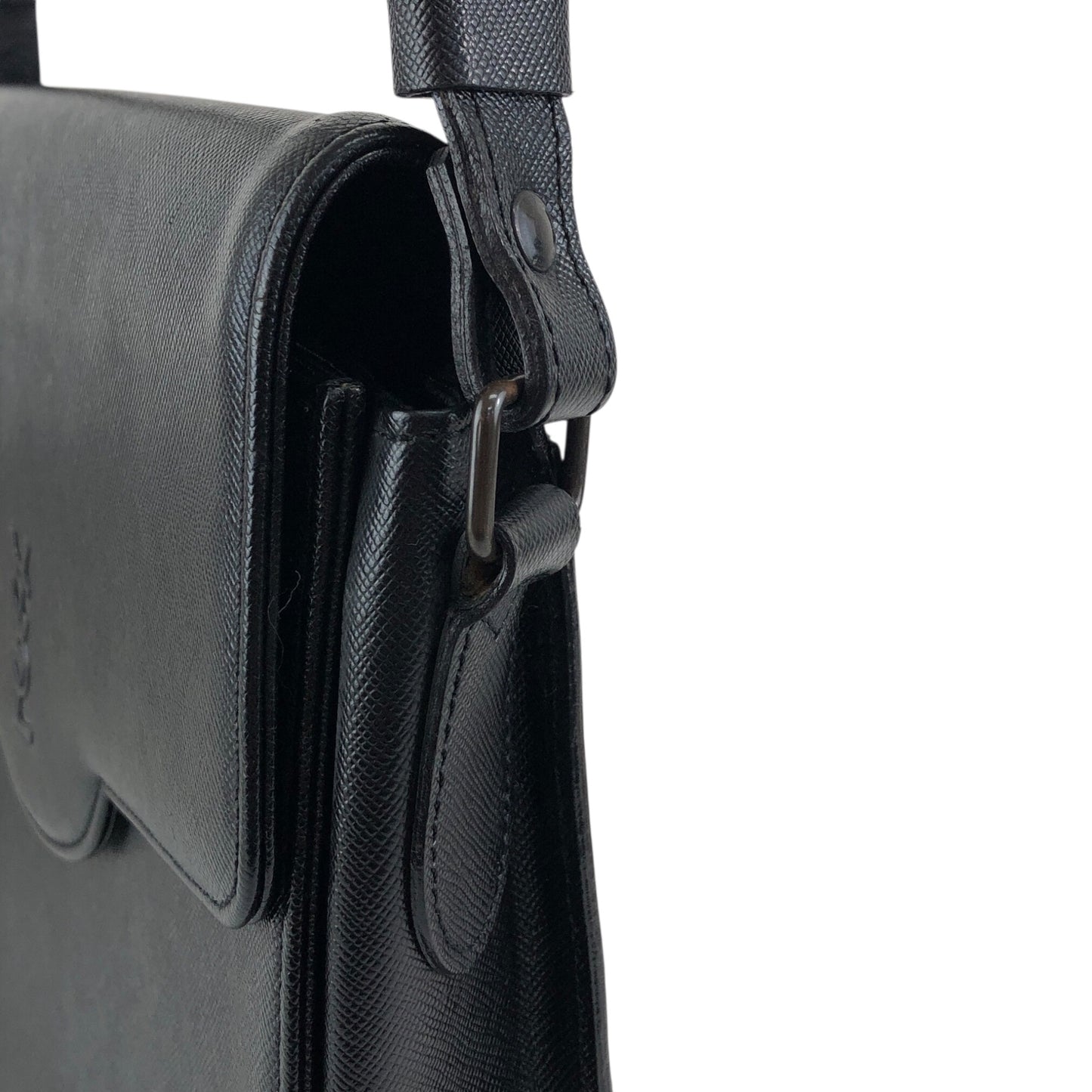 Yves Saint Laurent YSL Logo Shoulder bag Black Vintage kua56p
