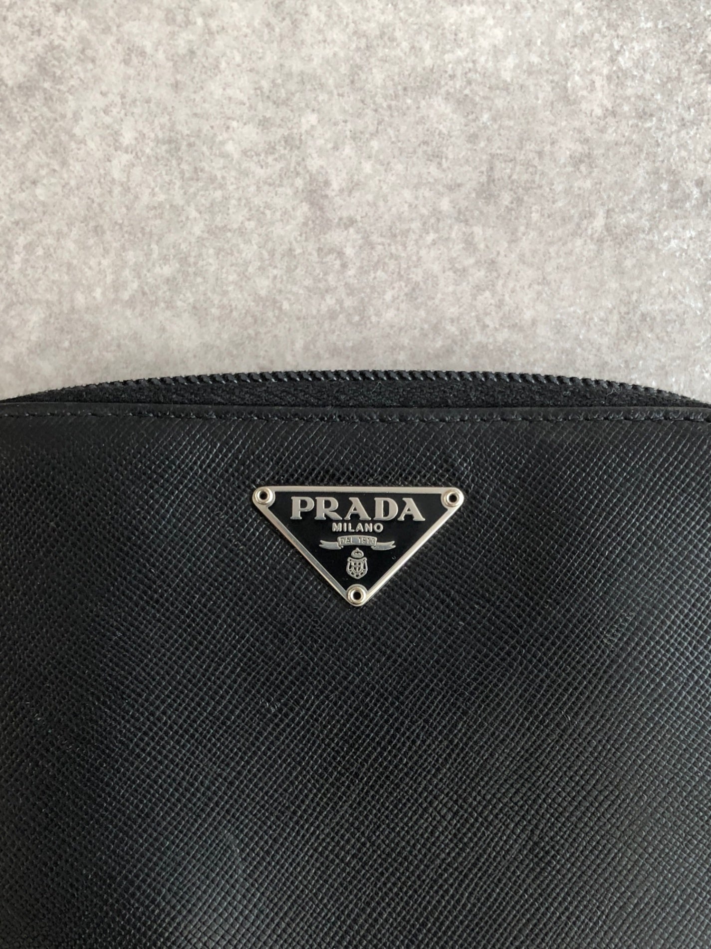 PRADA Triangle Logo Folded Wallet Black Vintage pjch8z