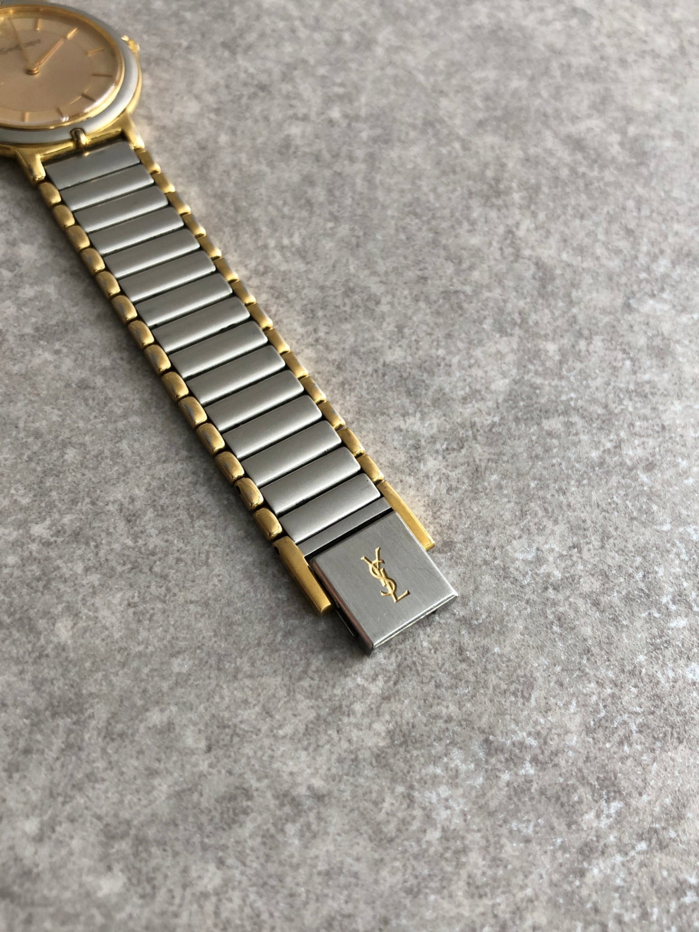 Yves Saint Laurent YSL Logo Quartz Watch Silver 2823-268440 YO