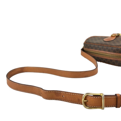 CELINE Macadam Blason Shoulder bag Brown Vintage aj8afn