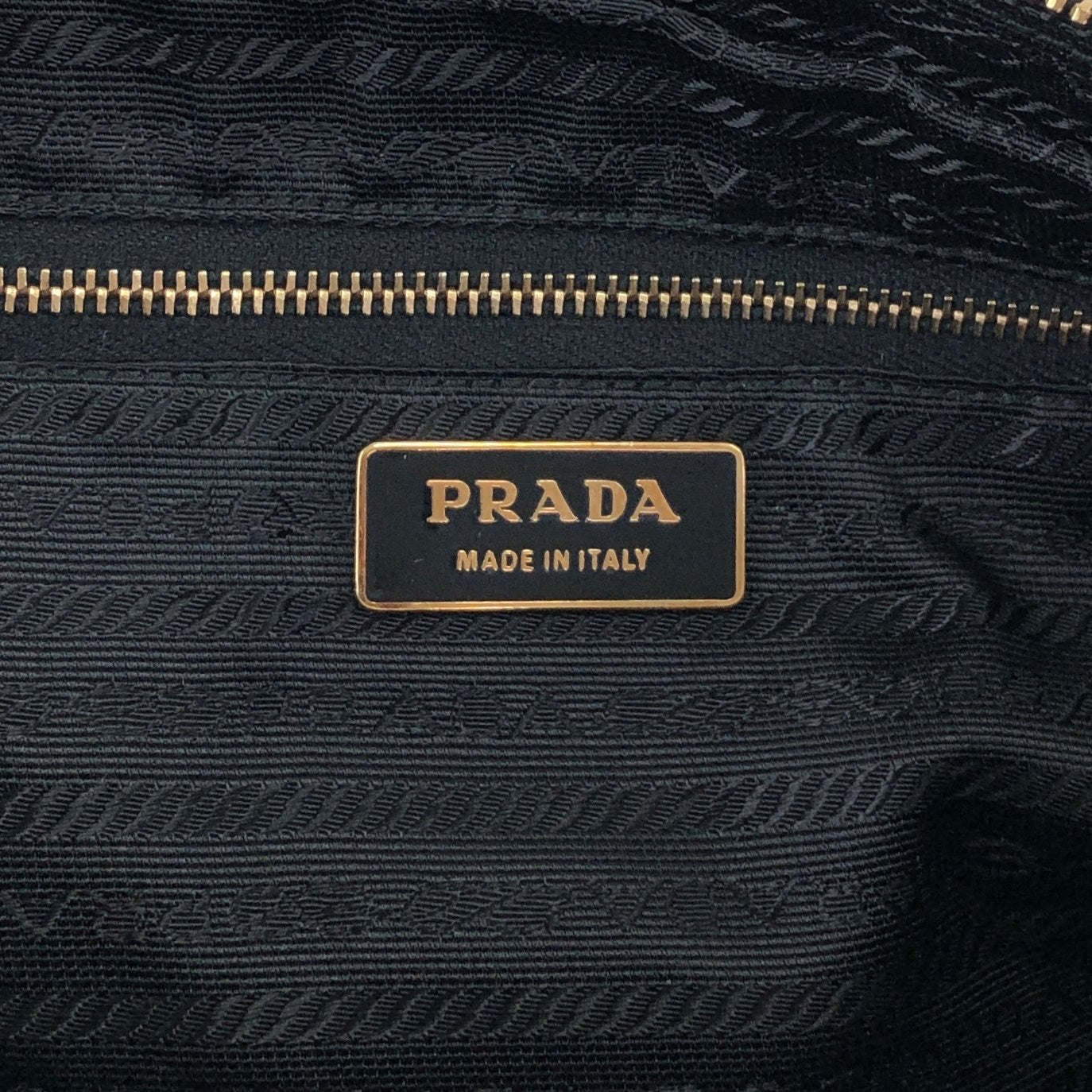 PRADA Padlock Shoulder bag Black Vintage thx6f8
