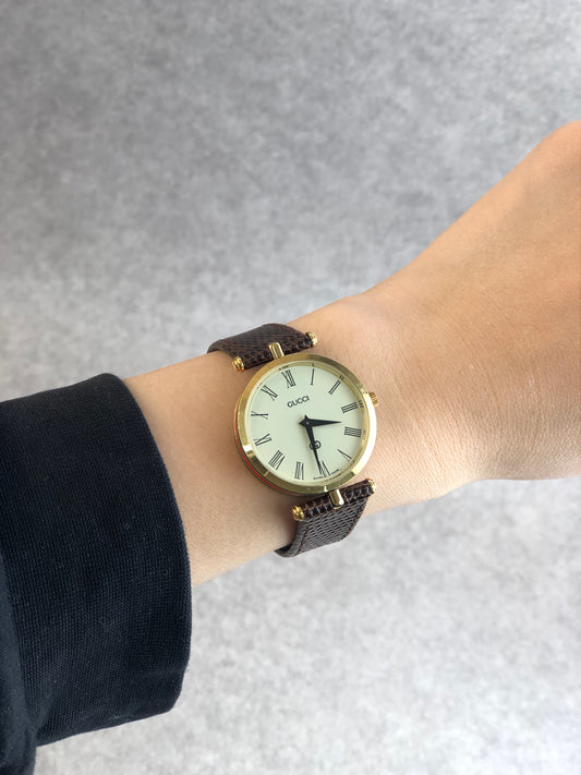 GUCCI Sherry Line Quartz Watch Brown×Gold Vintage vng8gz