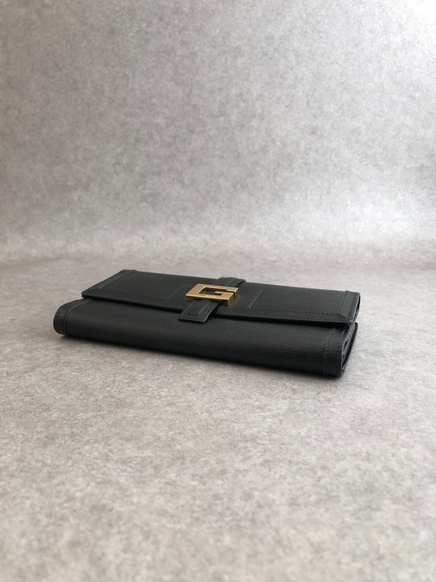 GUCCI Logo Long Wallet Black Vintage dyaswj