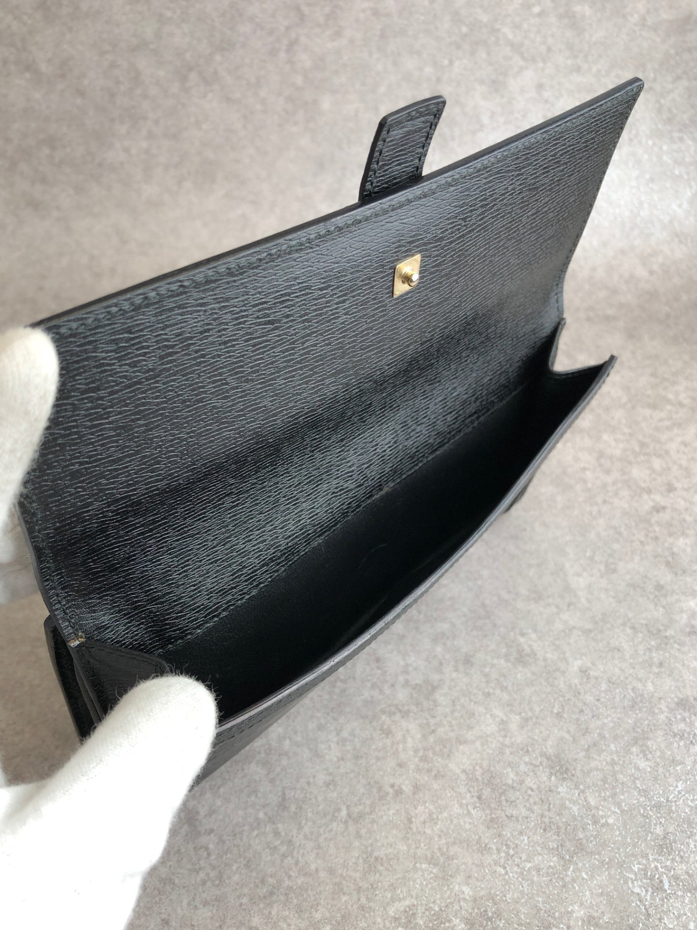 GUCCI Logo Long Wallet Black Vintage dyaswj