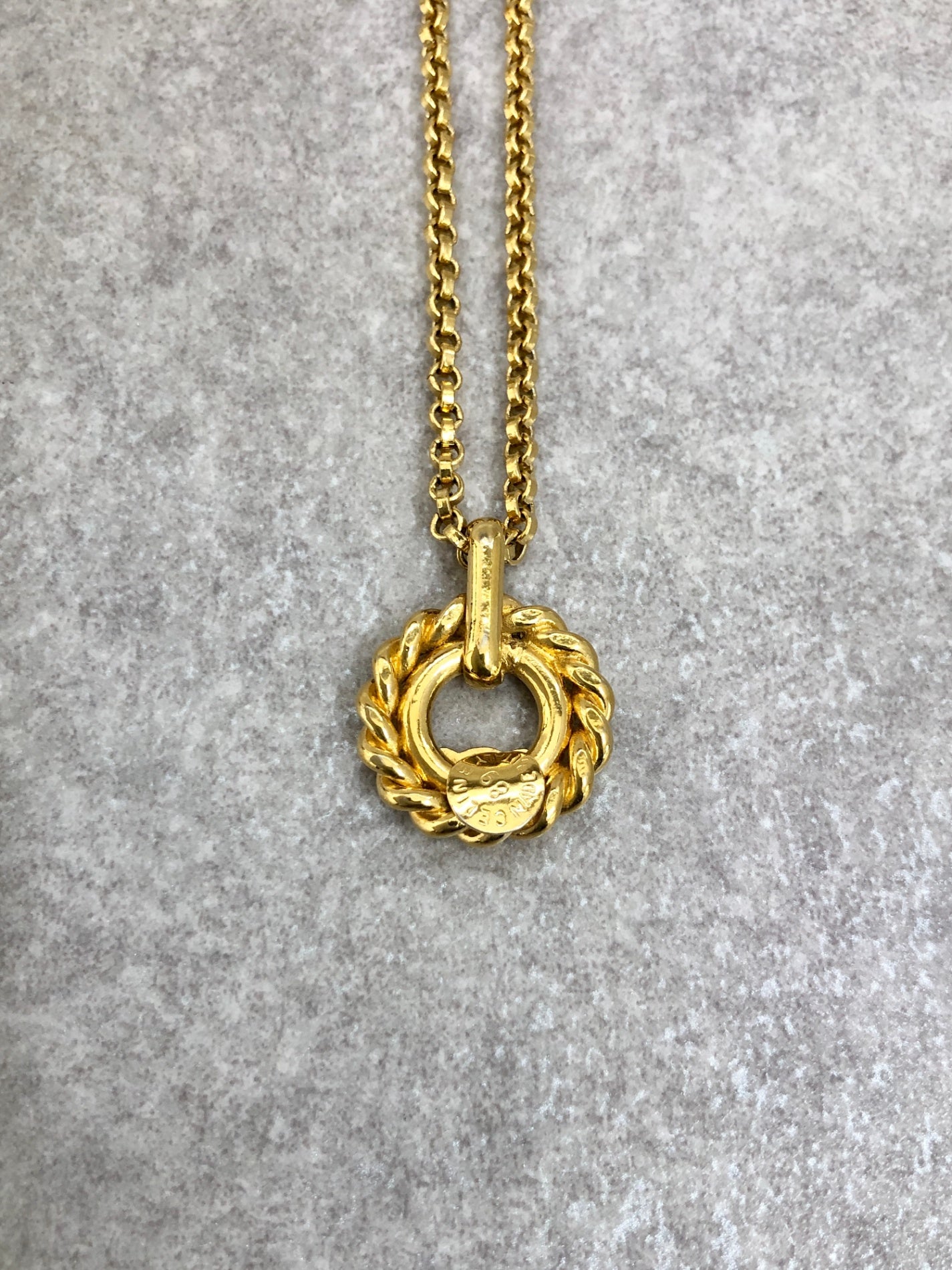 CELINE Blason Twist Necklace Gold Vintage fv36vi