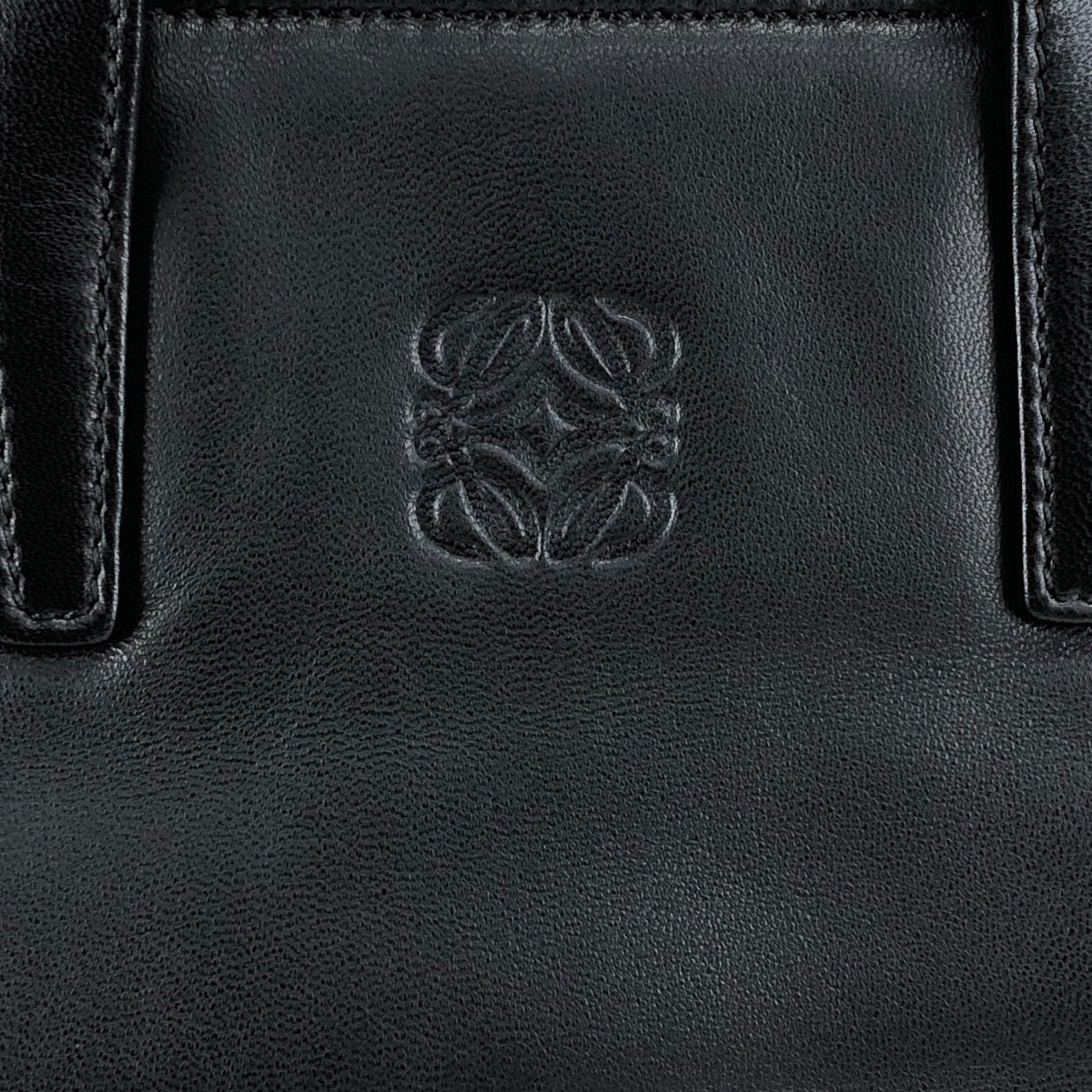 LOEWE Anagram Totebag Black Vintage zi47f6