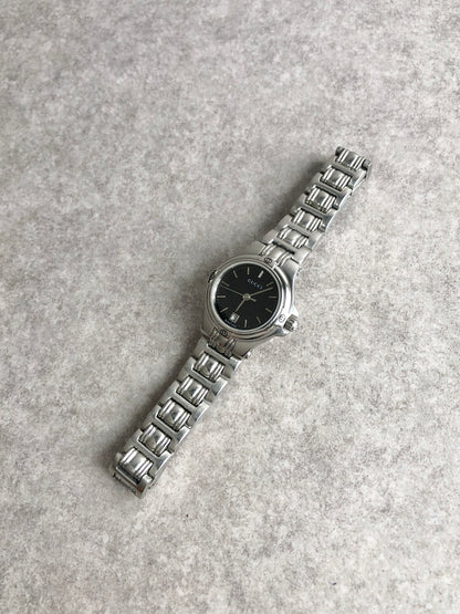 GUCCI Logo Quartz Watch Silver 9040L Vintage hmjs4w