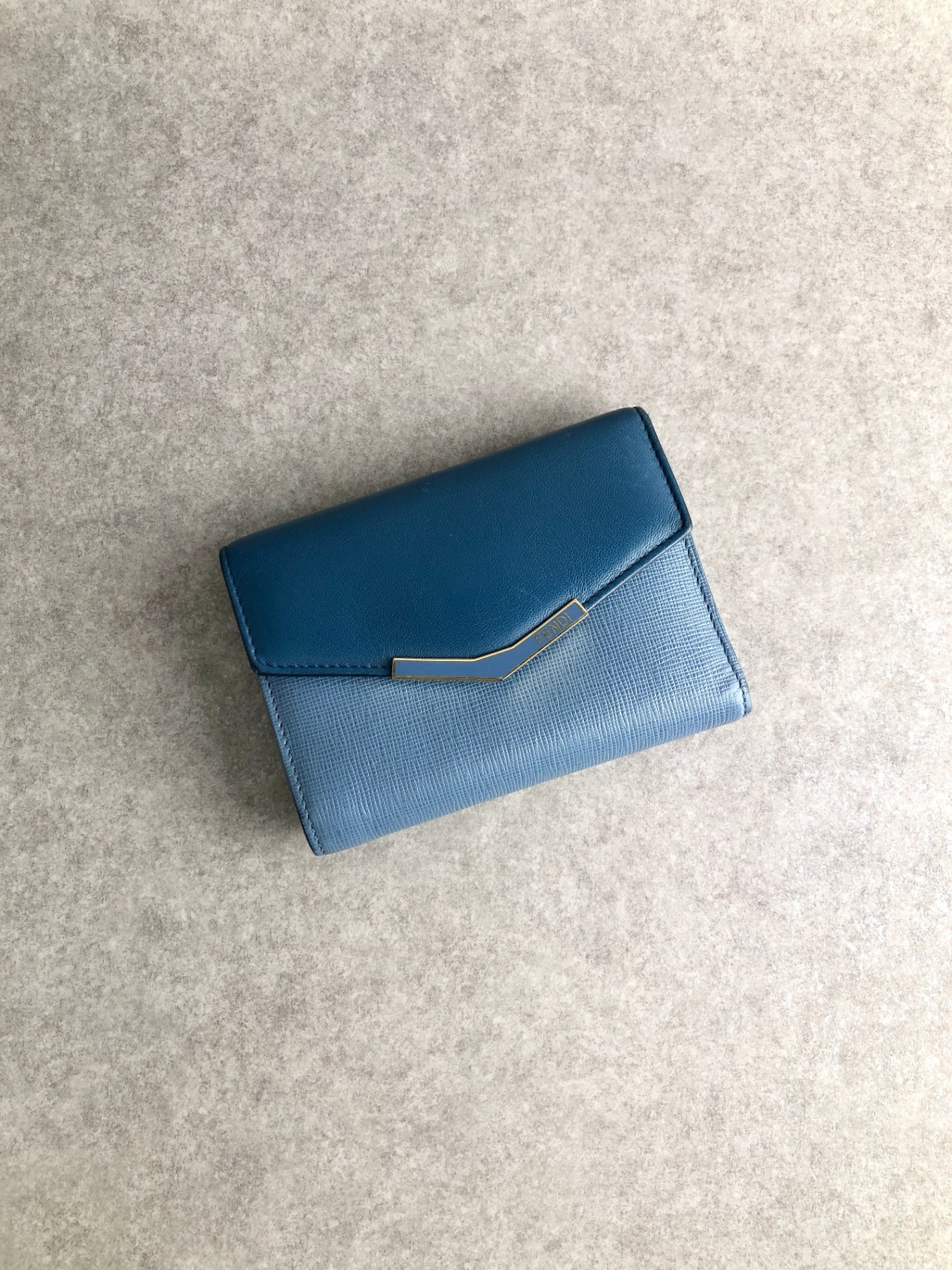 FENDI Embossed Folded Wallet Blue Vintage ngxet7