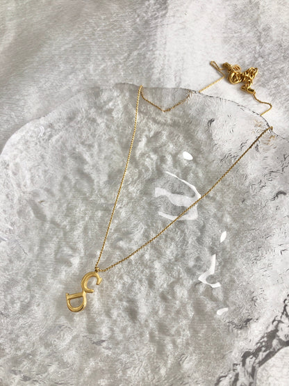 Christian Dior CD Logo Necklace Gold Vintage 8jsr7j