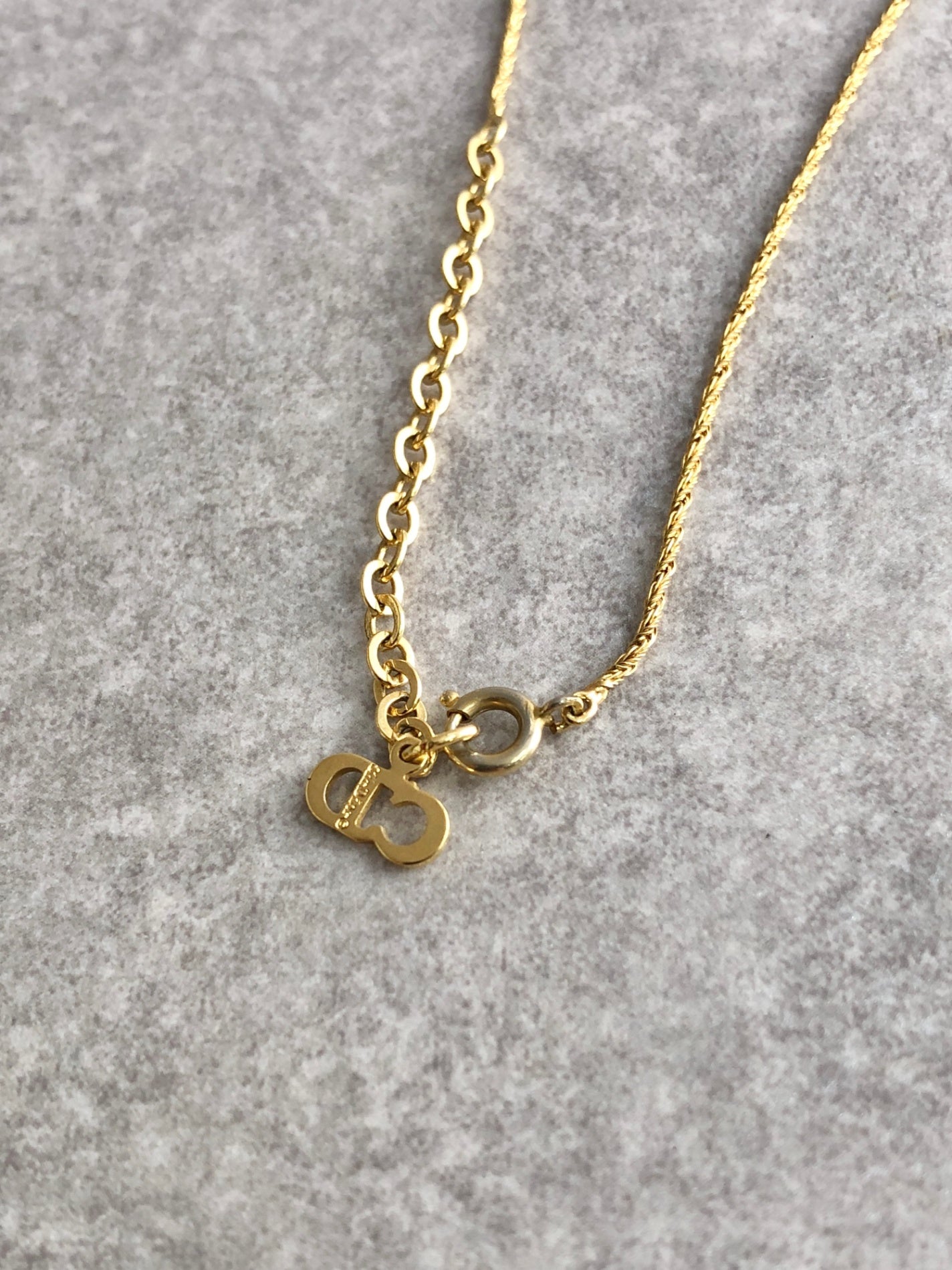 Christian Dior Fake Pearl Necklace Gold Vintage ntupyn